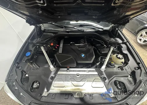 2021 BMW X3 Sdrive30I z USA, uszkodzony, nr VIN 5UXTY3C04M9D97184